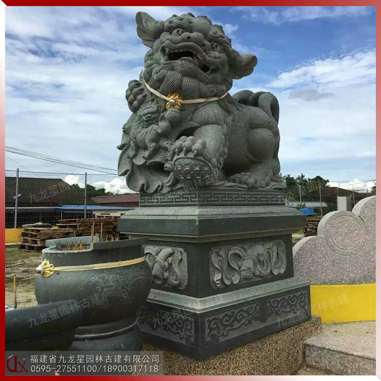 獻(xiàn)錢(qián)石獅子圖片